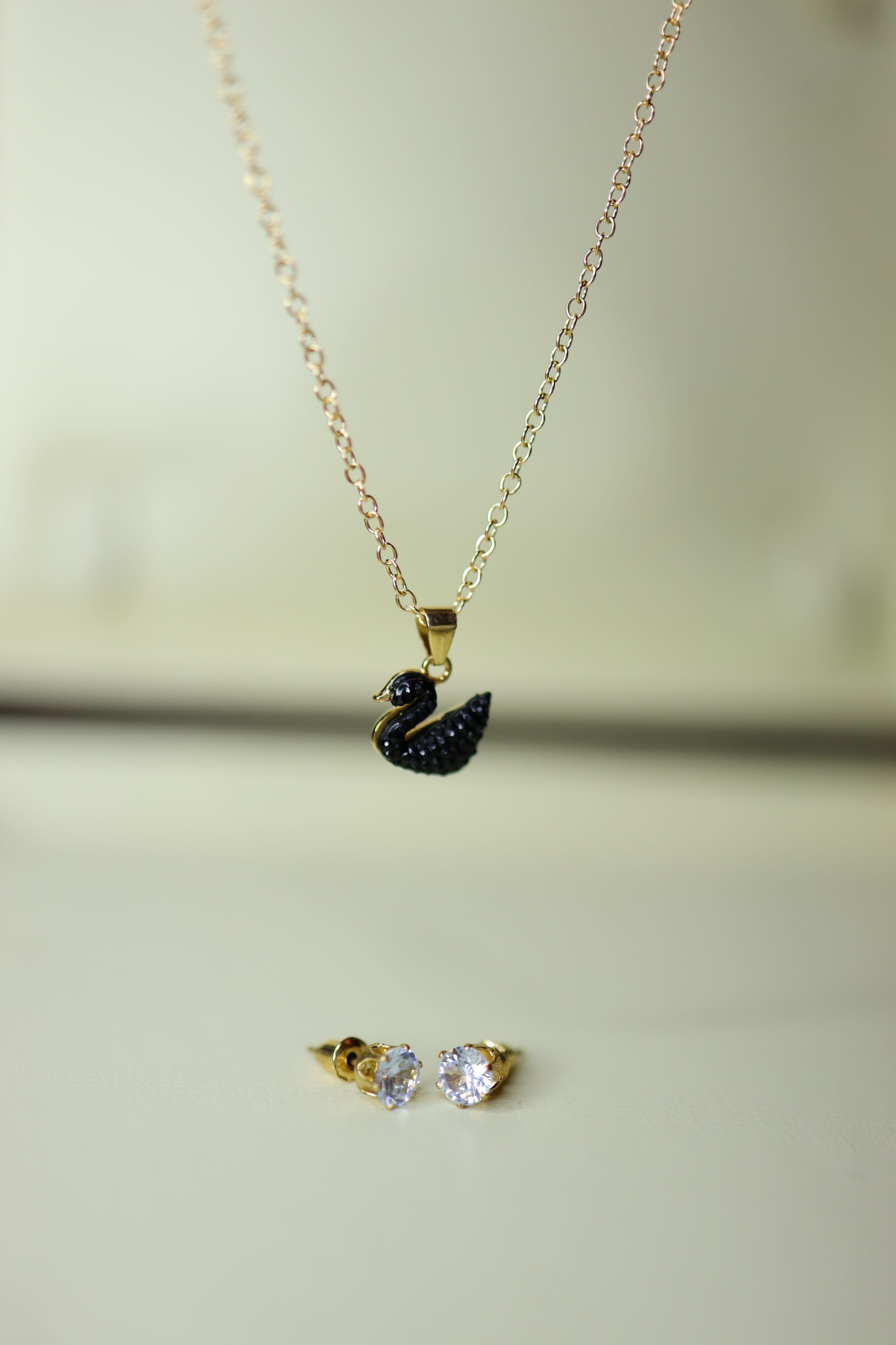 Duckling Delight Pendant Set